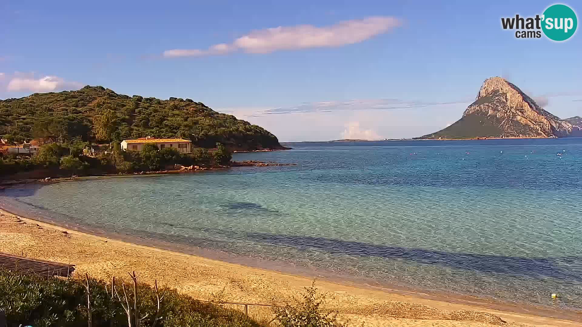 Live Webcam Loiri porto San Paolo – Porto Taverna Livecam Sardaigne – Italie