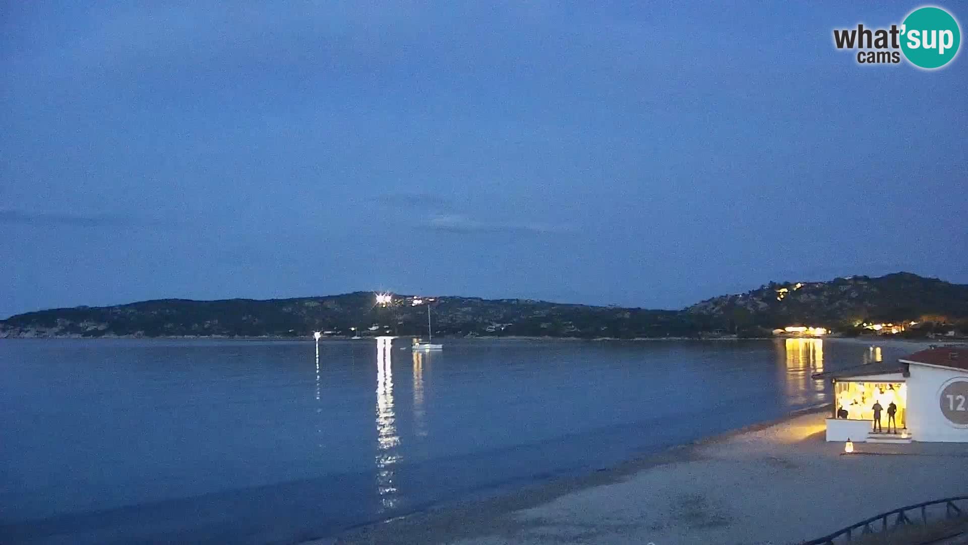 Spletna kamera Loiri porto San Paolo – Porto Taverna v živo Sardinija – Italija