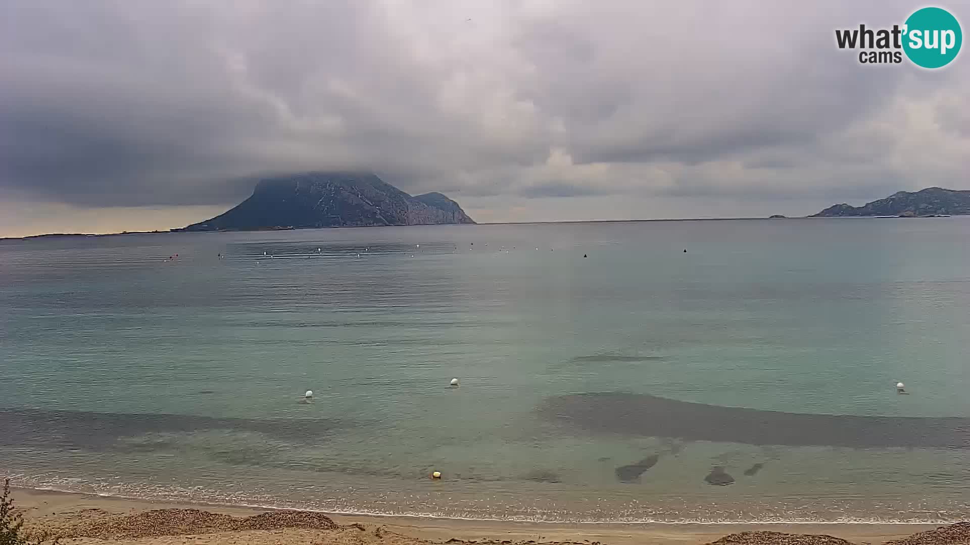 Spletna kamera Loiri porto San Paolo – Porto Taverna v živo Sardinija – Italija