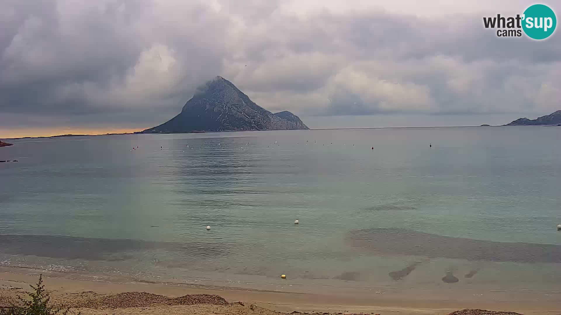 Live Webcam Loiri porto San Paolo – Porto Taverna Livecam Sardinien – Italien