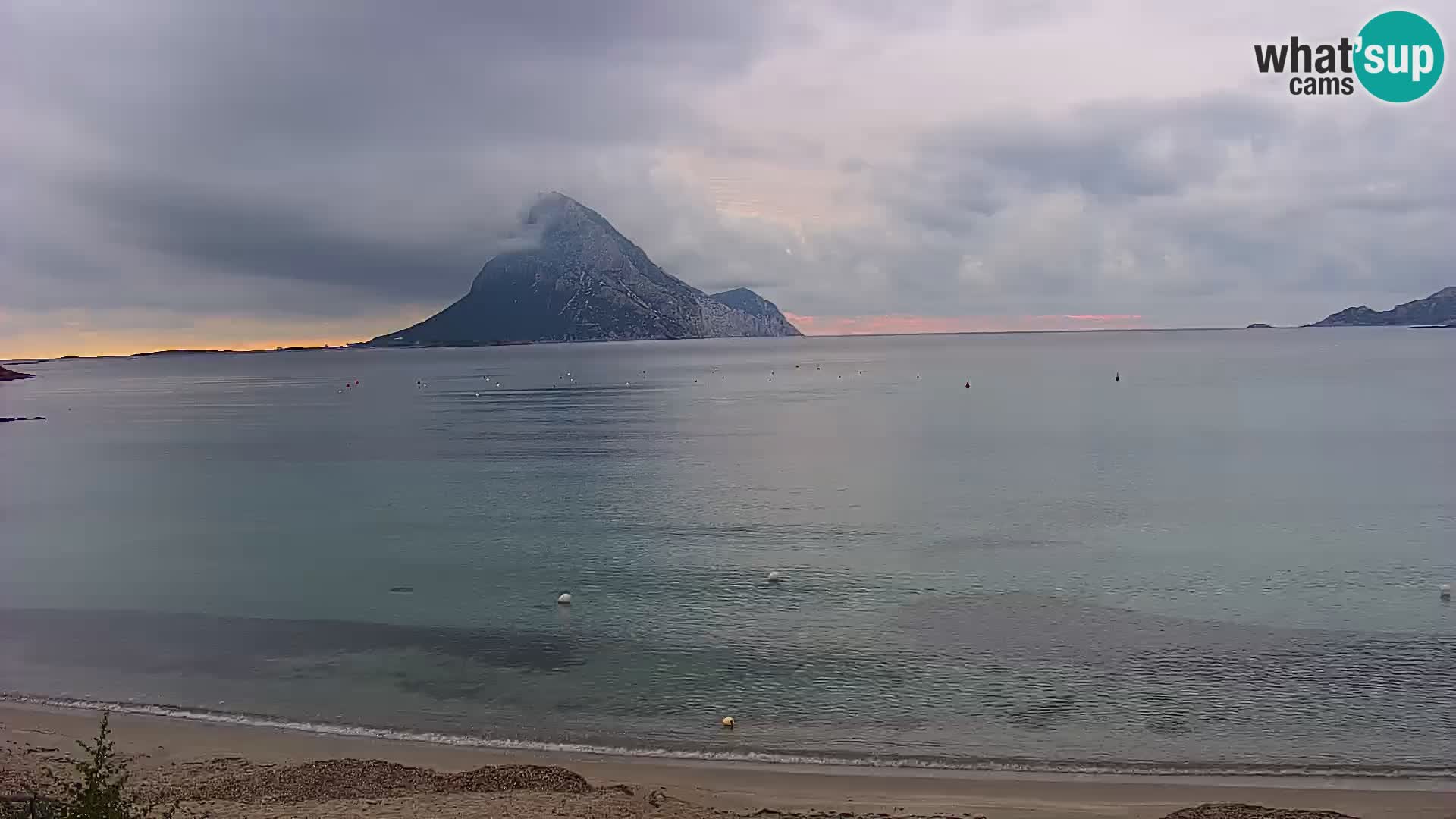 Porto Taverna Webcam – Loiri live cam Porto San Paolo – Sardinia – Italy
