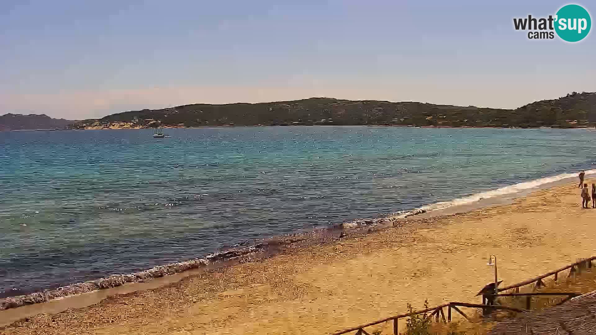 Spletna kamera Loiri porto San Paolo – Porto Taverna v živo Sardinija – Italija