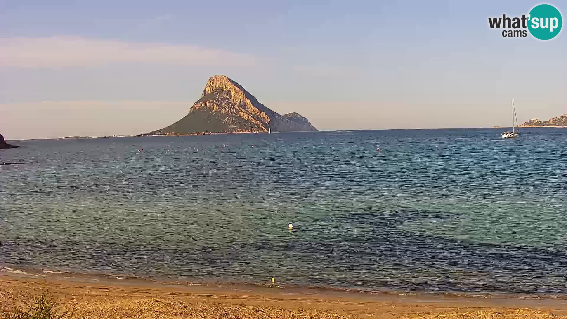 Spletna kamera Loiri porto San Paolo – Porto Taverna v živo Sardinija – Italija