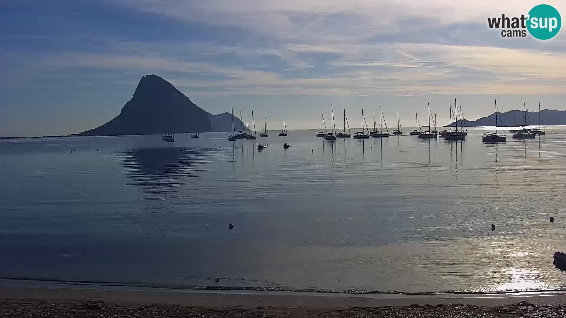 Porto Taverna Webcam – Loiri live cam Porto San Paolo – Sardinia – Italy