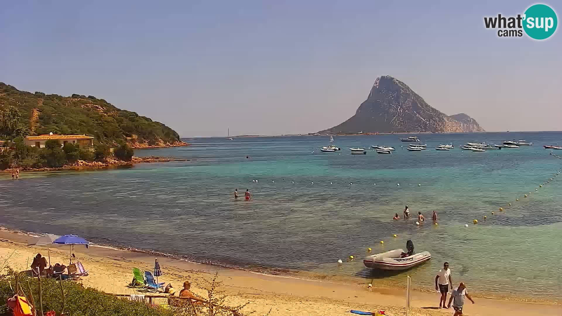 Spletna kamera Loiri porto San Paolo – Porto Taverna v živo Sardinija – Italija
