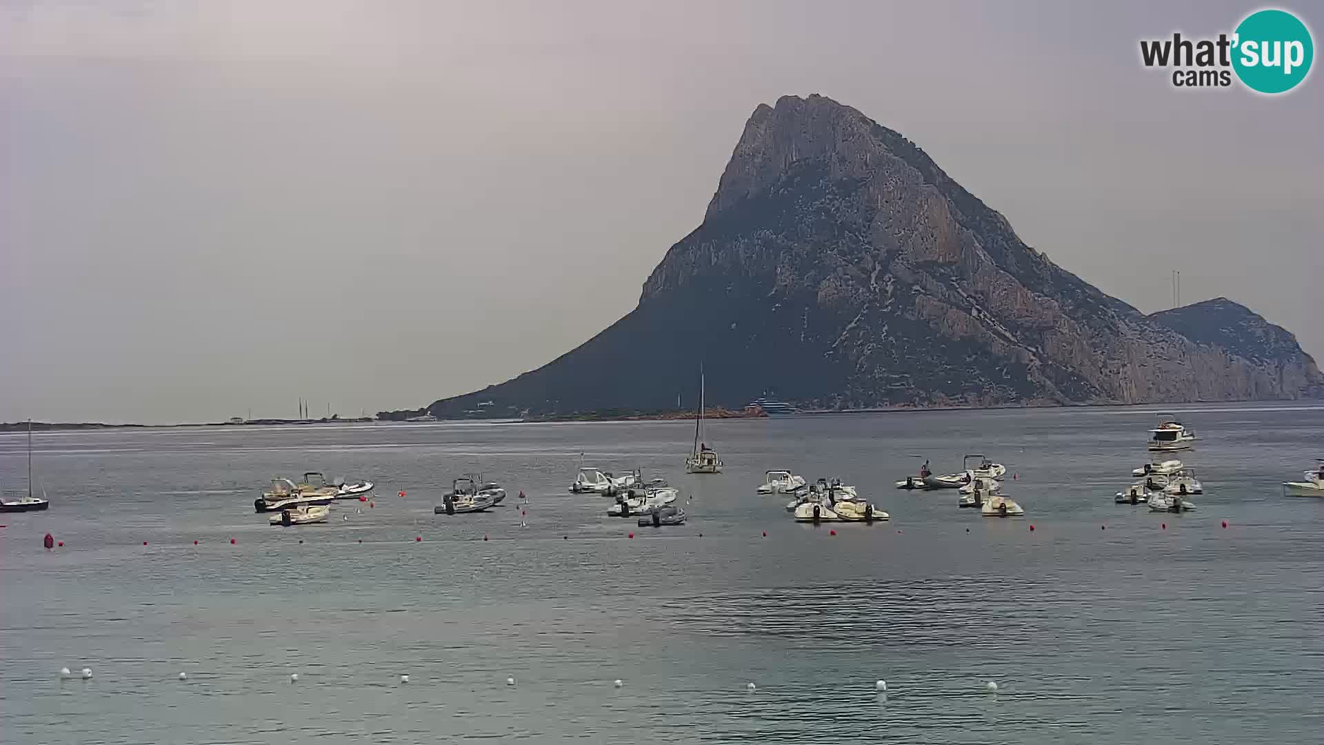 Web kamera Loiri porto San Paolo – Porto Taverna u uživo Sardinija – Italija