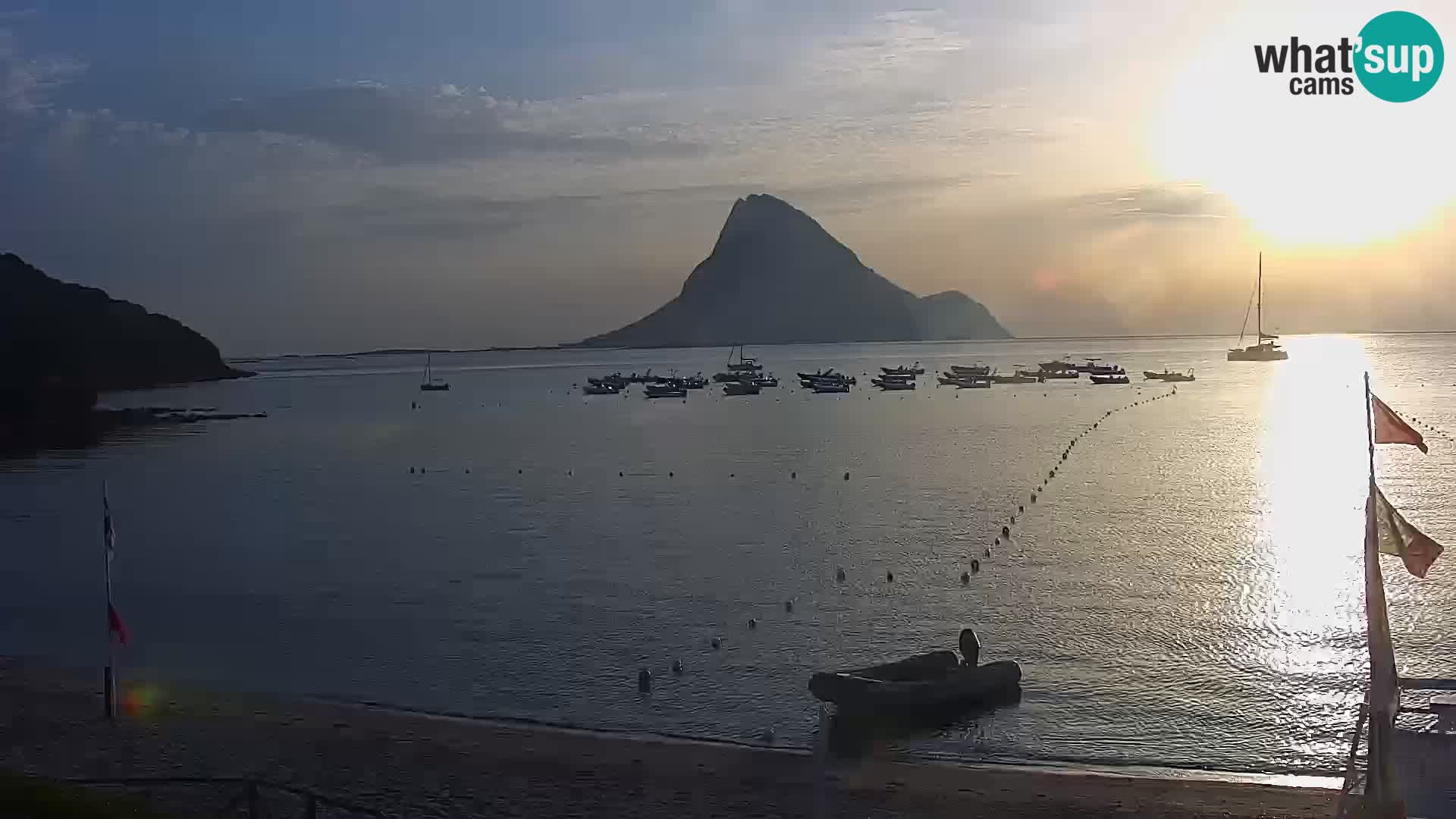 Live Webcam Loiri porto San Paolo – Porto Taverna Livecam Sardaigne – Italie