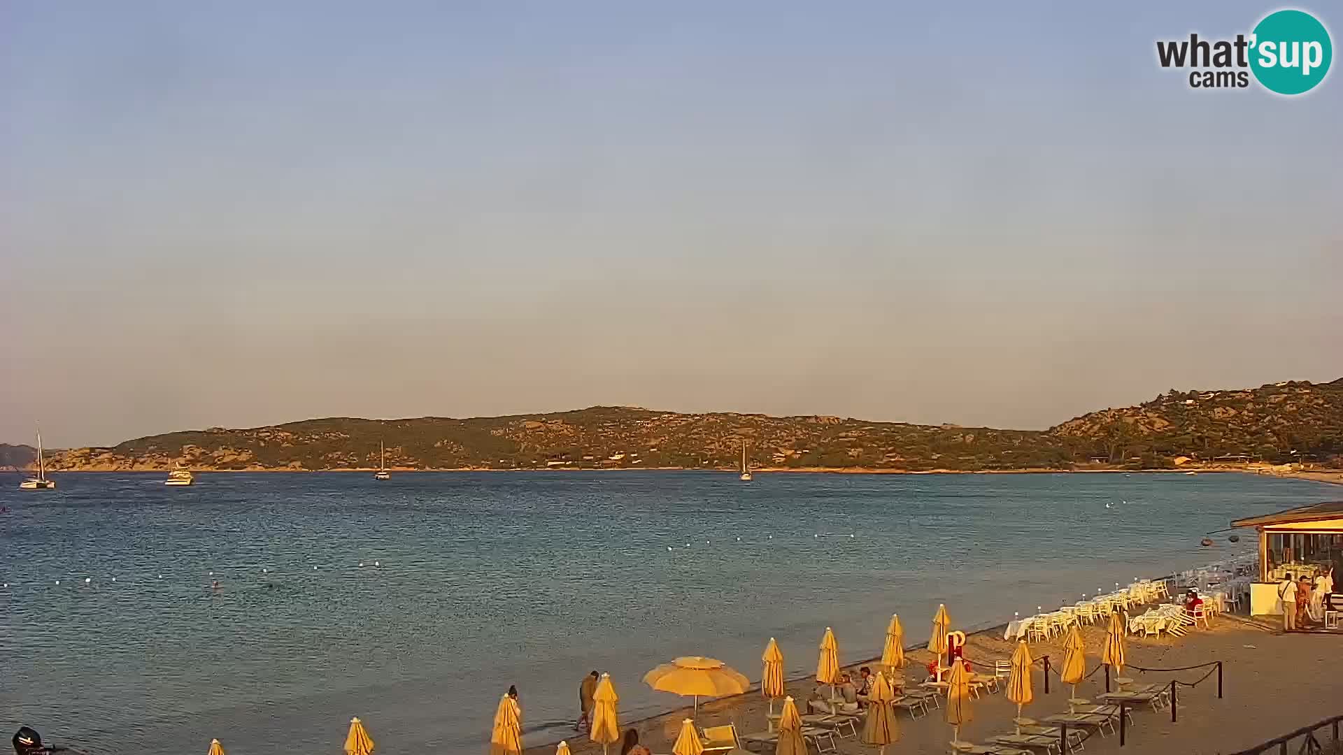Web kamera Loiri porto San Paolo – Porto Taverna u uživo Sardinija – Italija