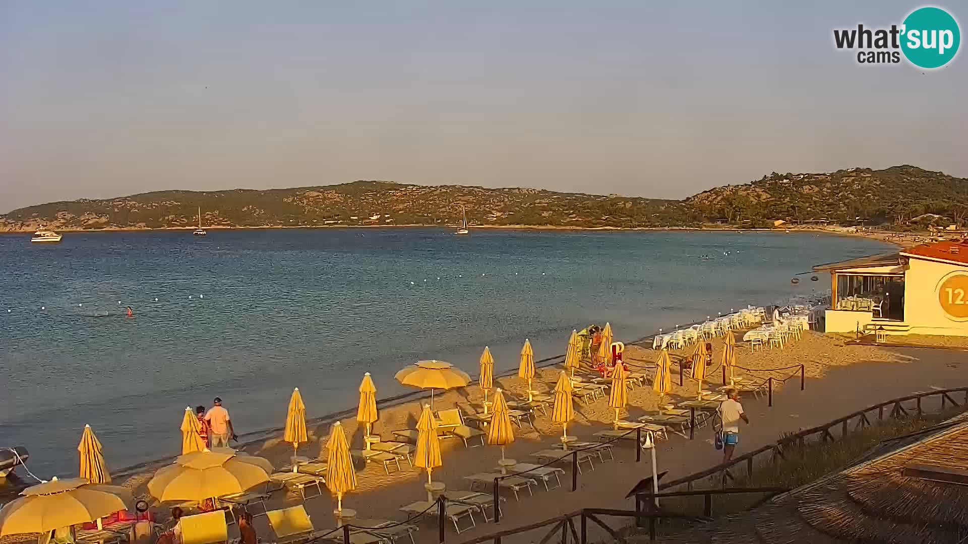 Live Webcam Loiri porto San Paolo – Porto Taverna Livecam Cerdeña – Italia