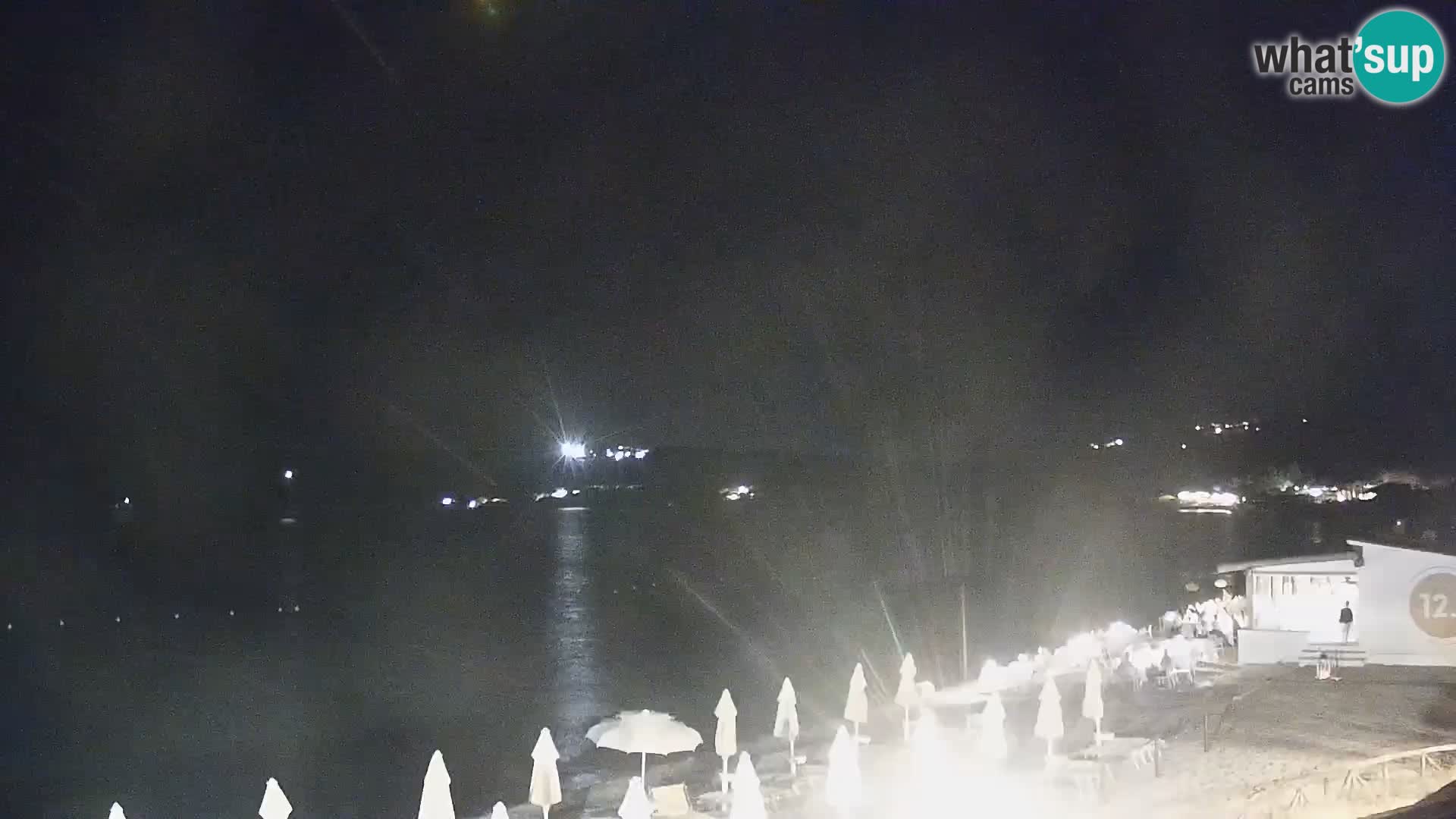Spletna kamera Loiri porto San Paolo – Porto Taverna v živo Sardinija – Italija