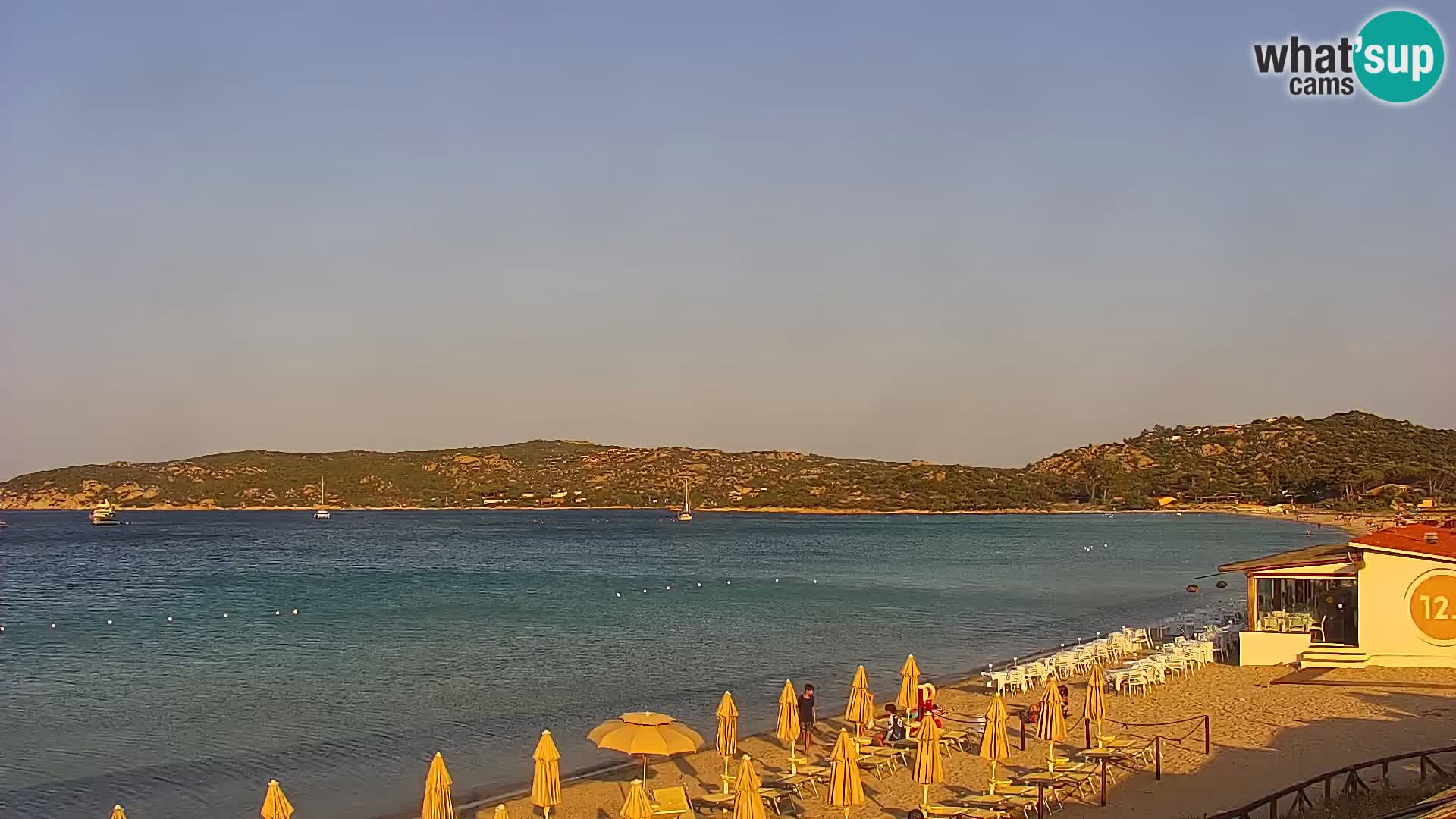 Spletna kamera Loiri porto San Paolo – Porto Taverna v živo Sardinija – Italija