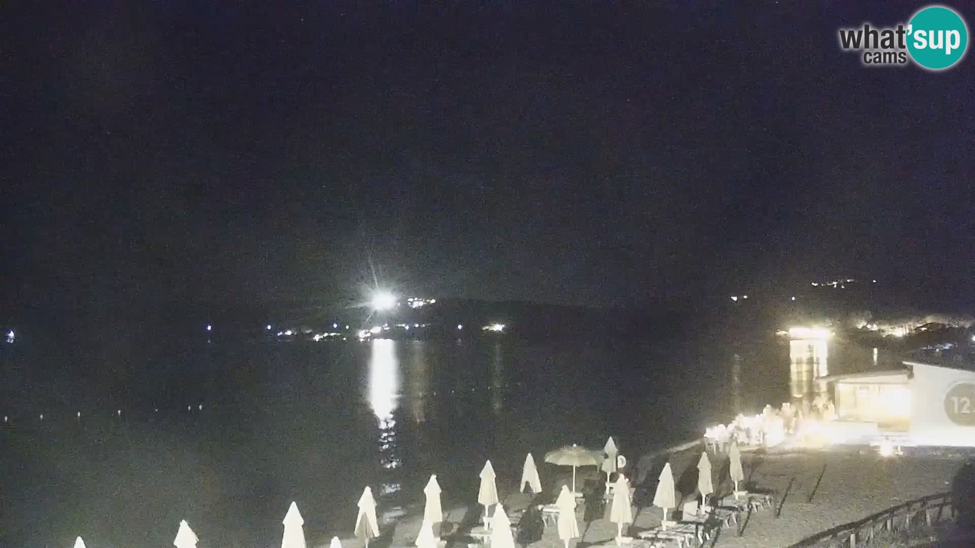 Spletna kamera Loiri porto San Paolo – Porto Taverna v živo Sardinija – Italija