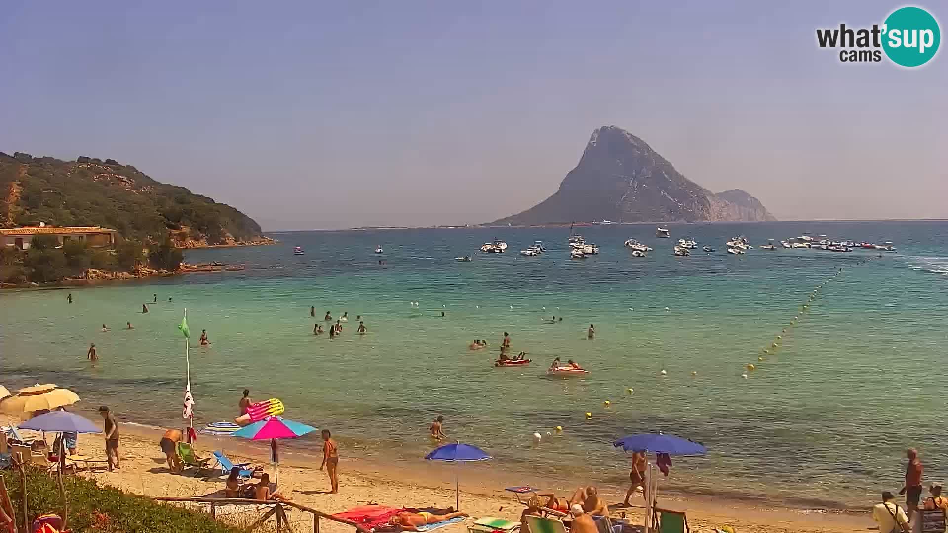 Spletna kamera Loiri porto San Paolo – Porto Taverna v živo Sardinija – Italija