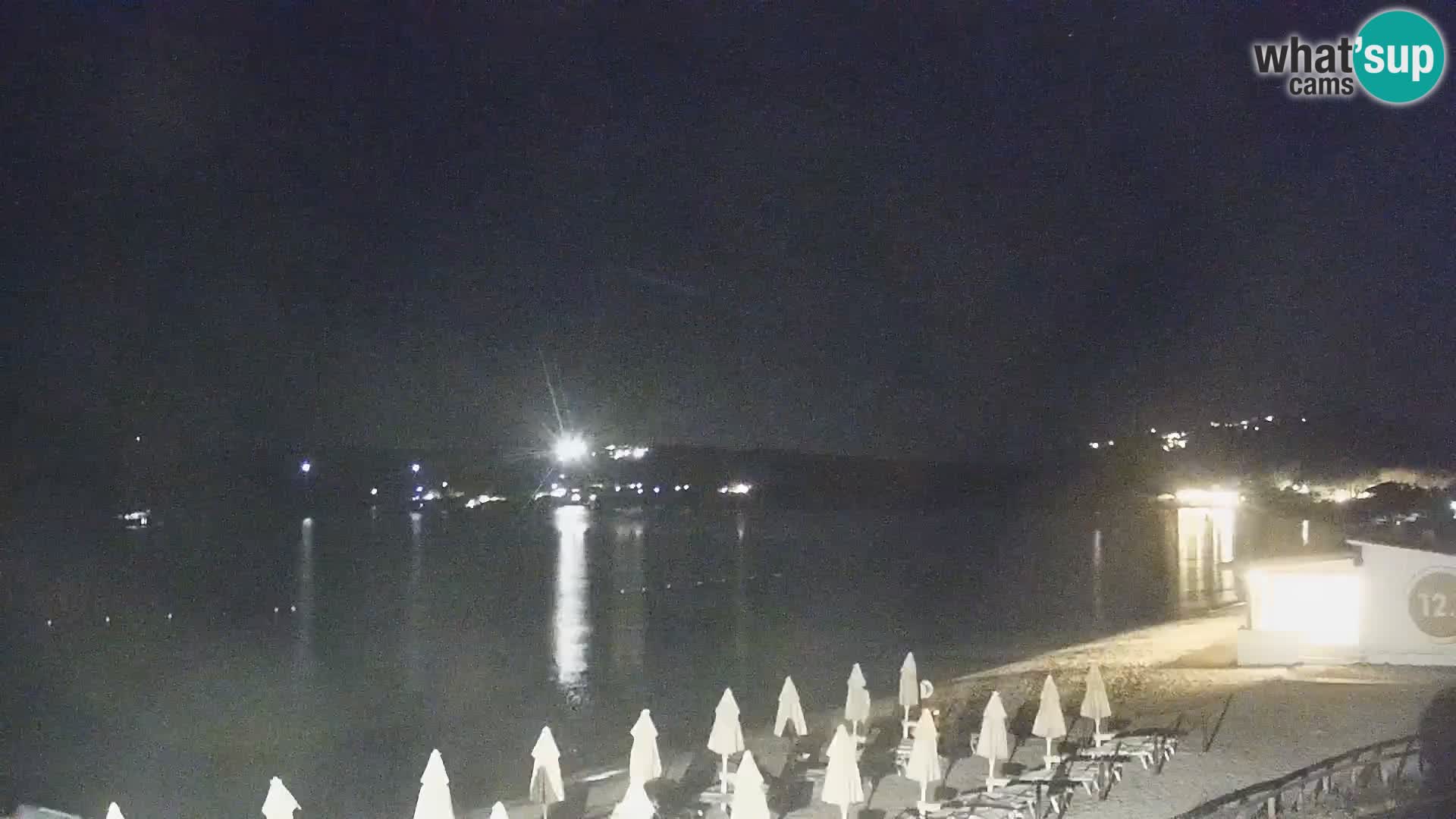 Spletna kamera Loiri porto San Paolo – Porto Taverna v živo Sardinija – Italija