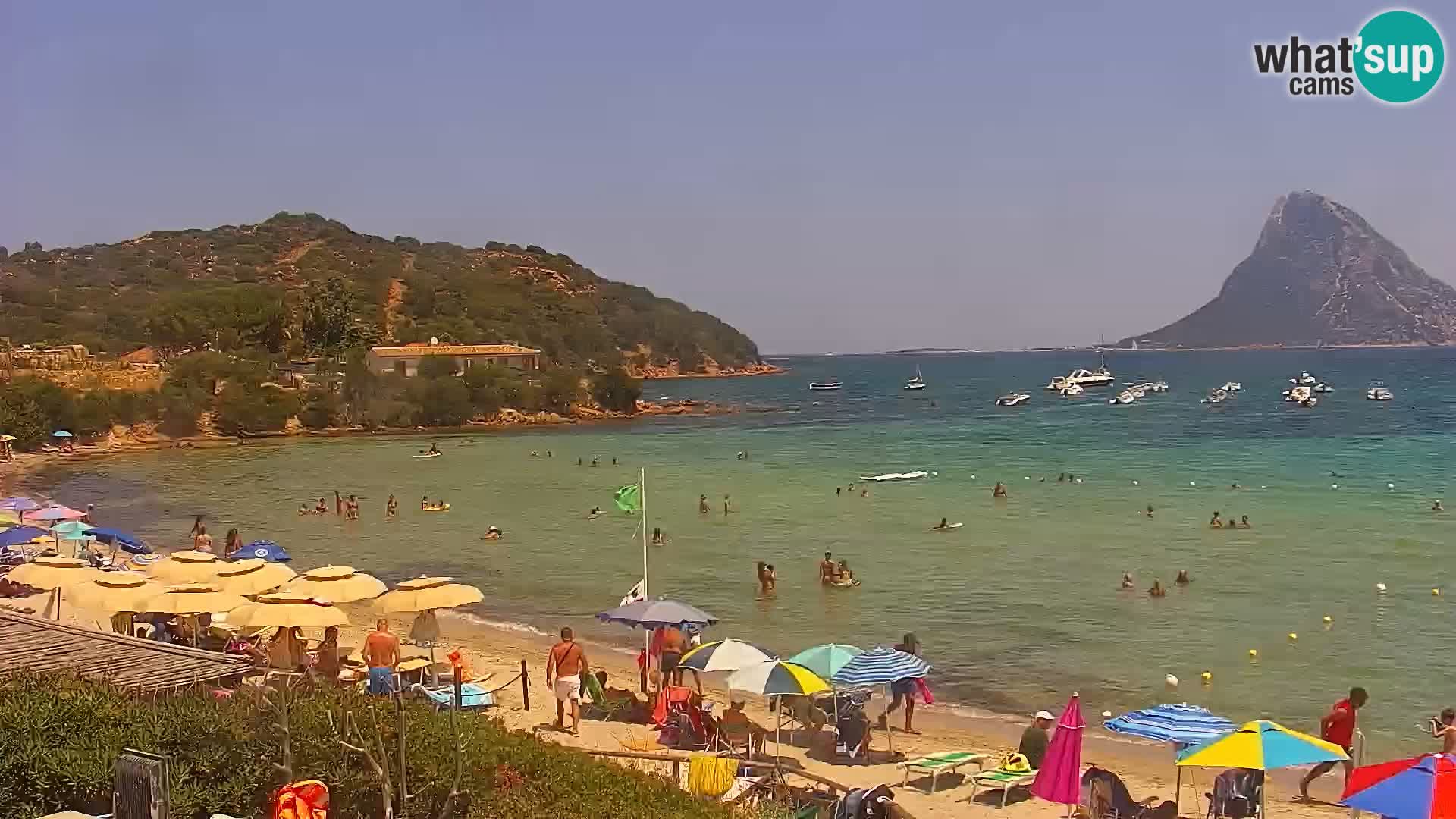 Spletna kamera Loiri porto San Paolo – Porto Taverna v živo Sardinija – Italija