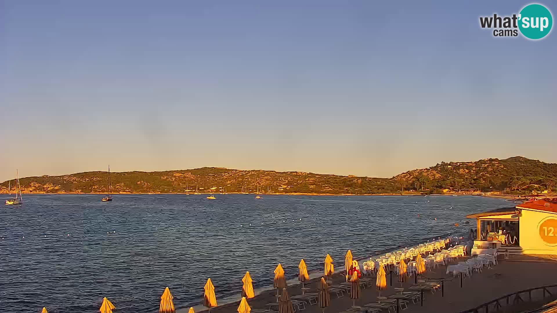Live Webcam Loiri porto San Paolo – Porto Taverna Livecam Cerdeña – Italia