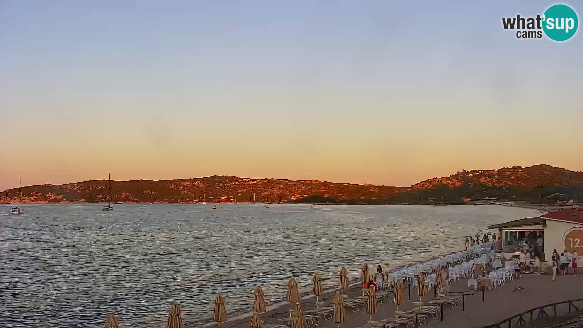 Spletna kamera Loiri porto San Paolo – Porto Taverna v živo Sardinija – Italija