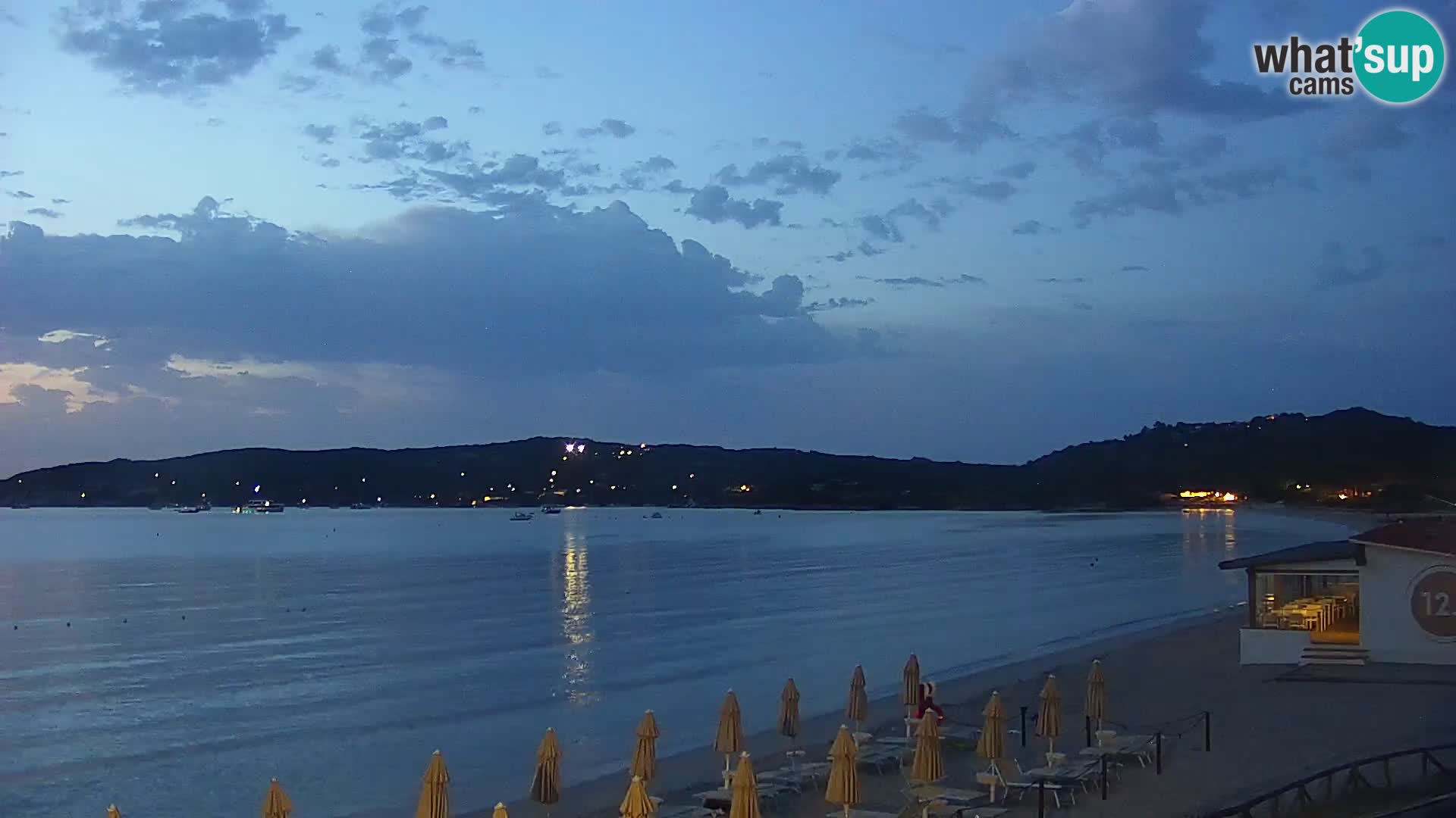 Web kamera Loiri porto San Paolo – Porto Taverna u uživo Sardinija – Italija