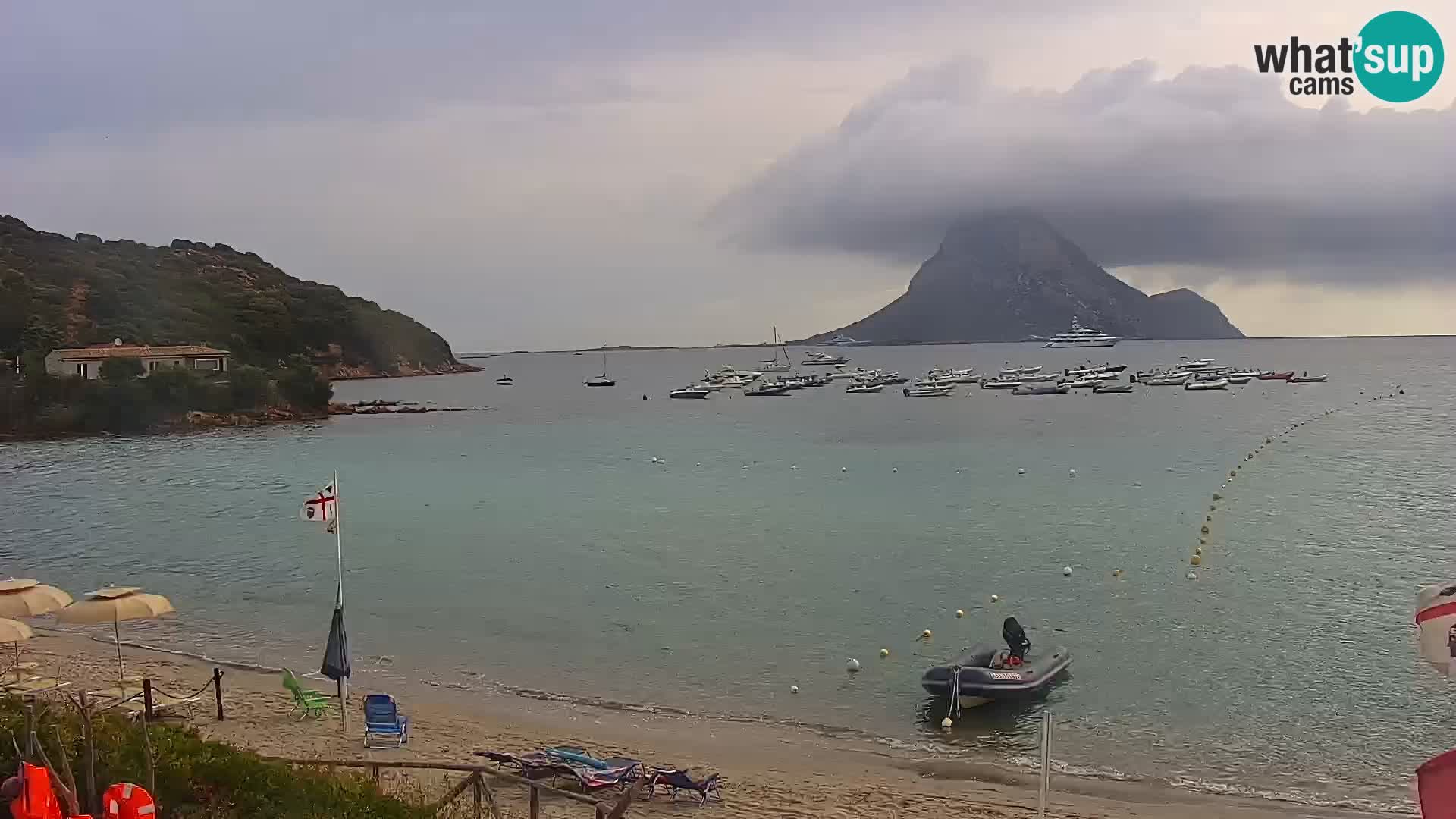 Live Webcam Loiri porto San Paolo – Porto Taverna Livecam Cerdeña – Italia