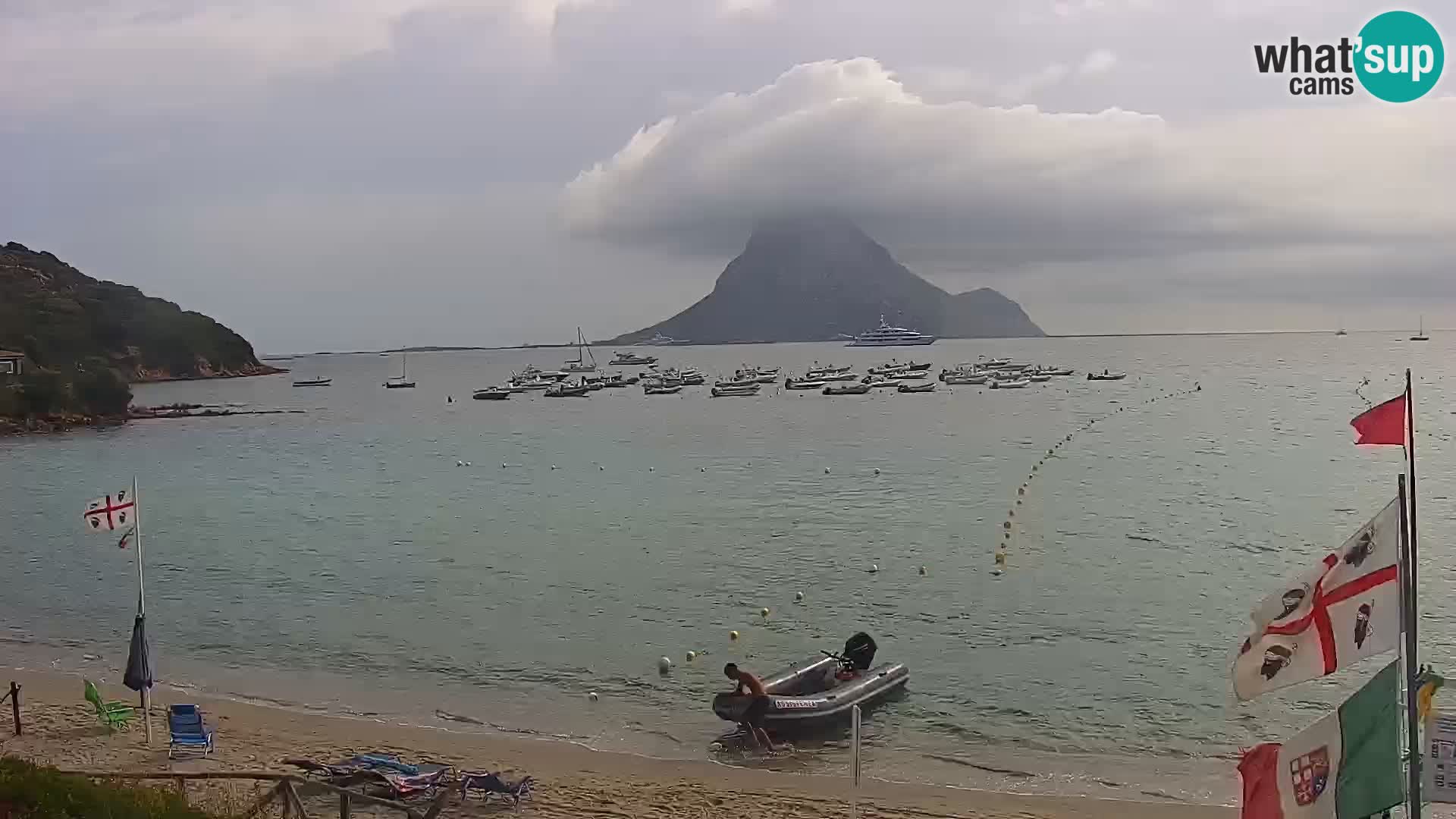 Live Webcam Loiri porto San Paolo – Porto Taverna Livecam Sardaigne – Italie