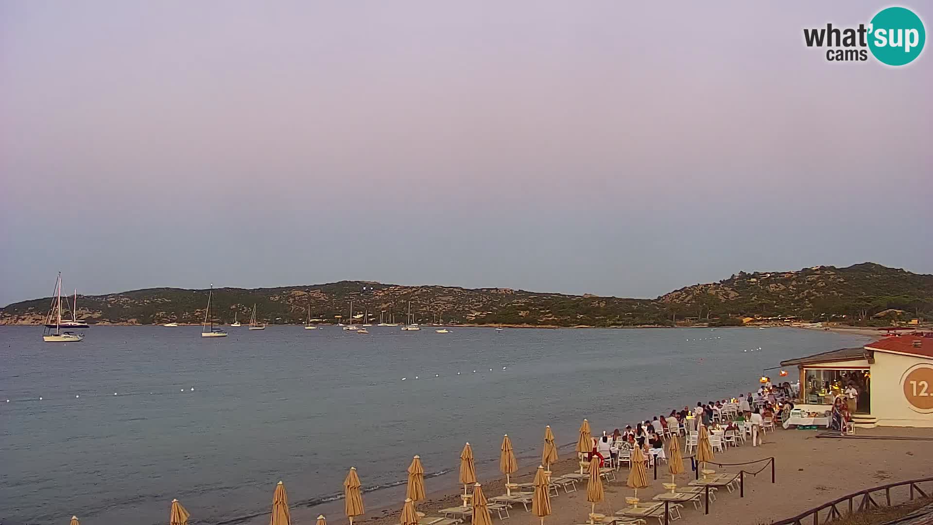 Spletna kamera Loiri porto San Paolo – Porto Taverna v živo Sardinija – Italija