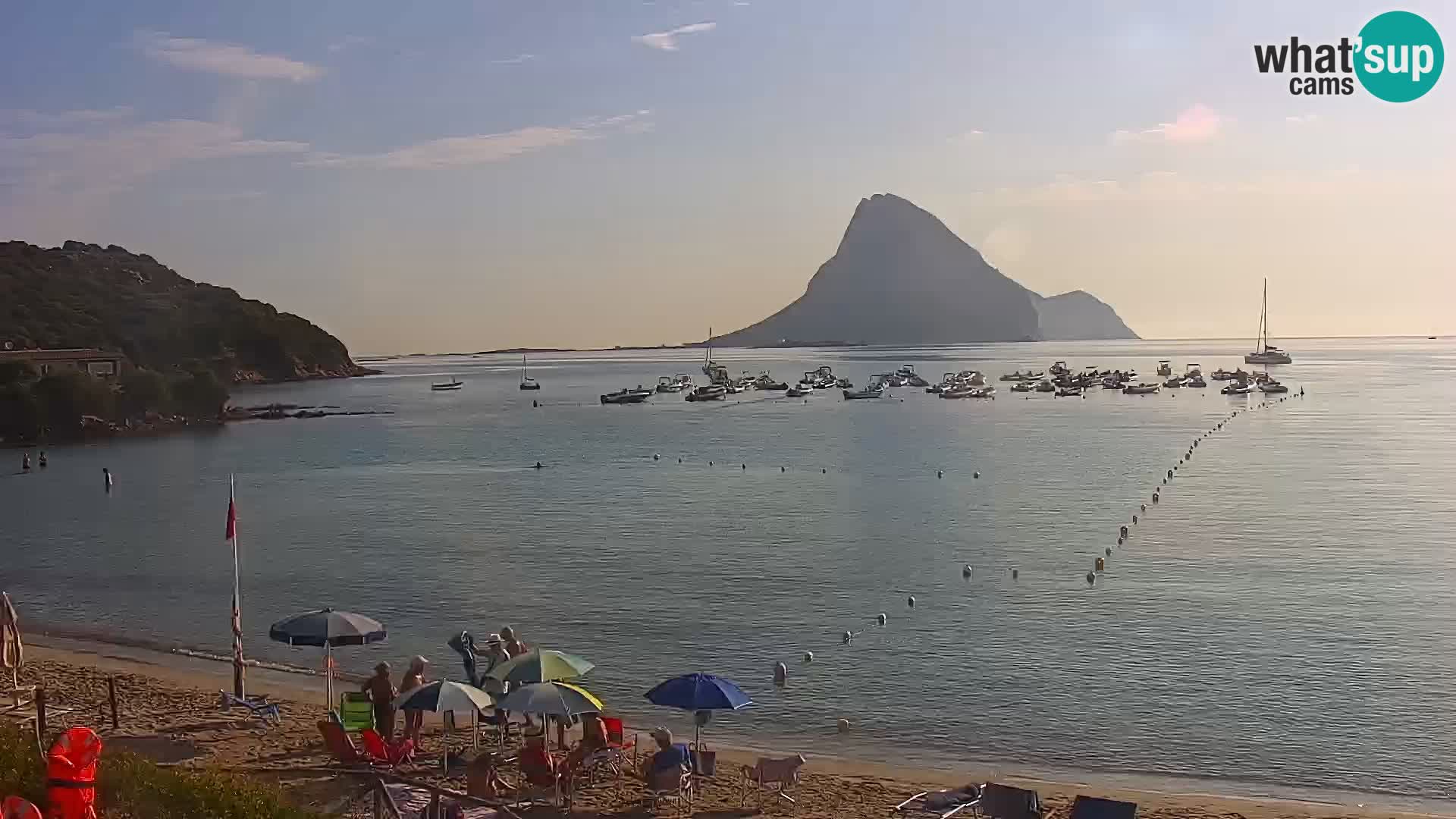 Live Webcam Loiri porto San Paolo – Porto Taverna Livecam Sardinien – Italien