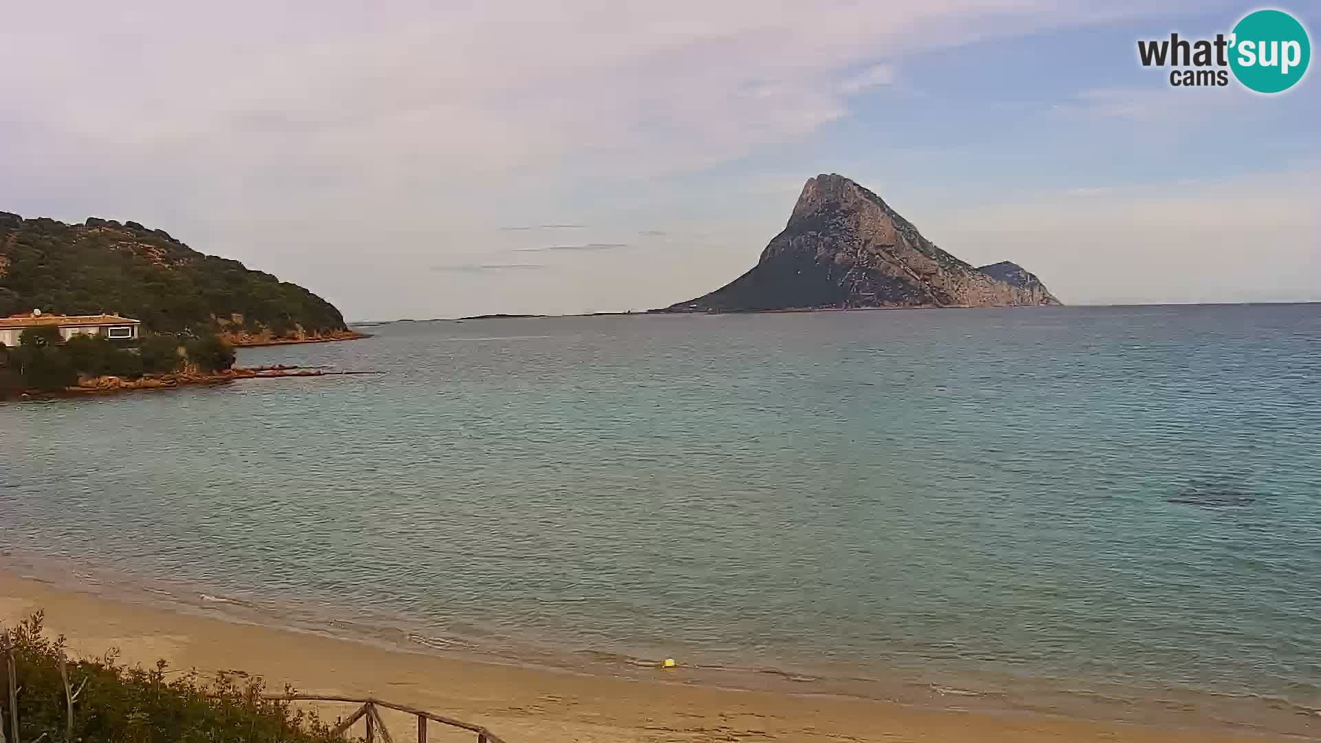 Live Webcam Loiri porto San Paolo – Porto Taverna Livecam Cerdeña – Italia