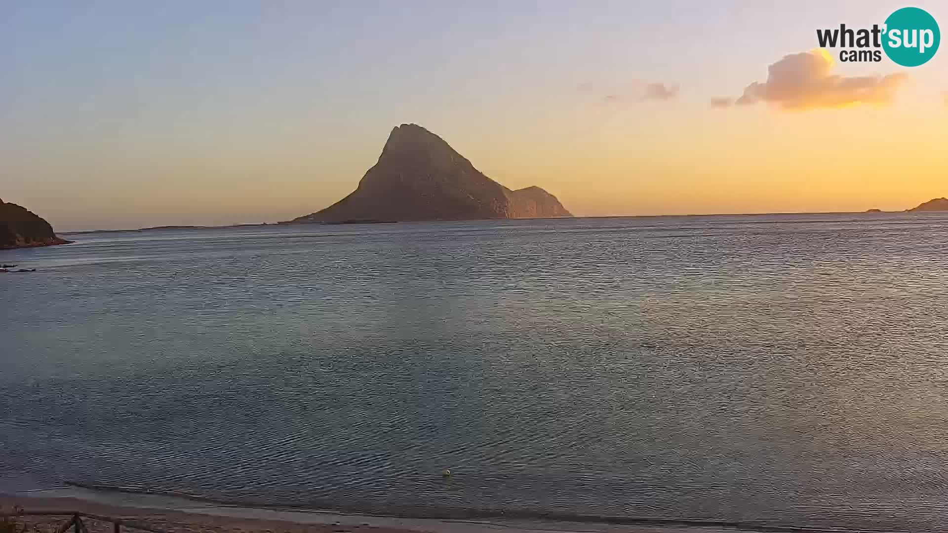 Web kamera Loiri porto San Paolo – Porto Taverna u uživo Sardinija – Italija