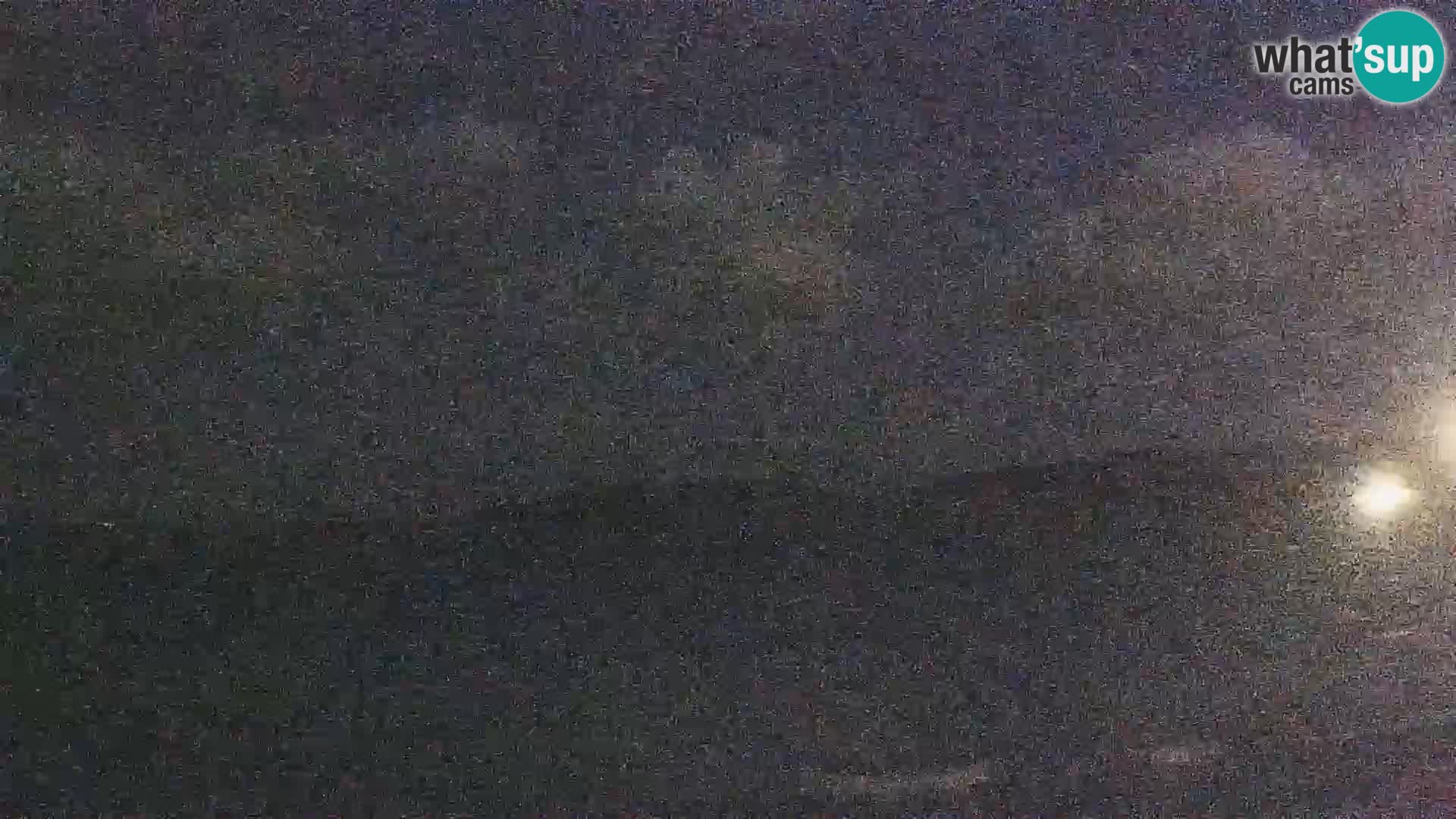 Spletna kamera Loiri porto San Paolo – Porto Taverna v živo Sardinija – Italija