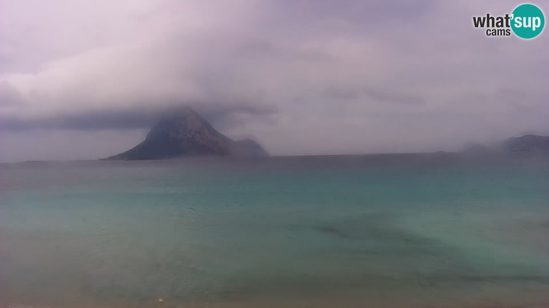 Spletna kamera Loiri porto San Paolo – Porto Taverna v živo Sardinija – Italija