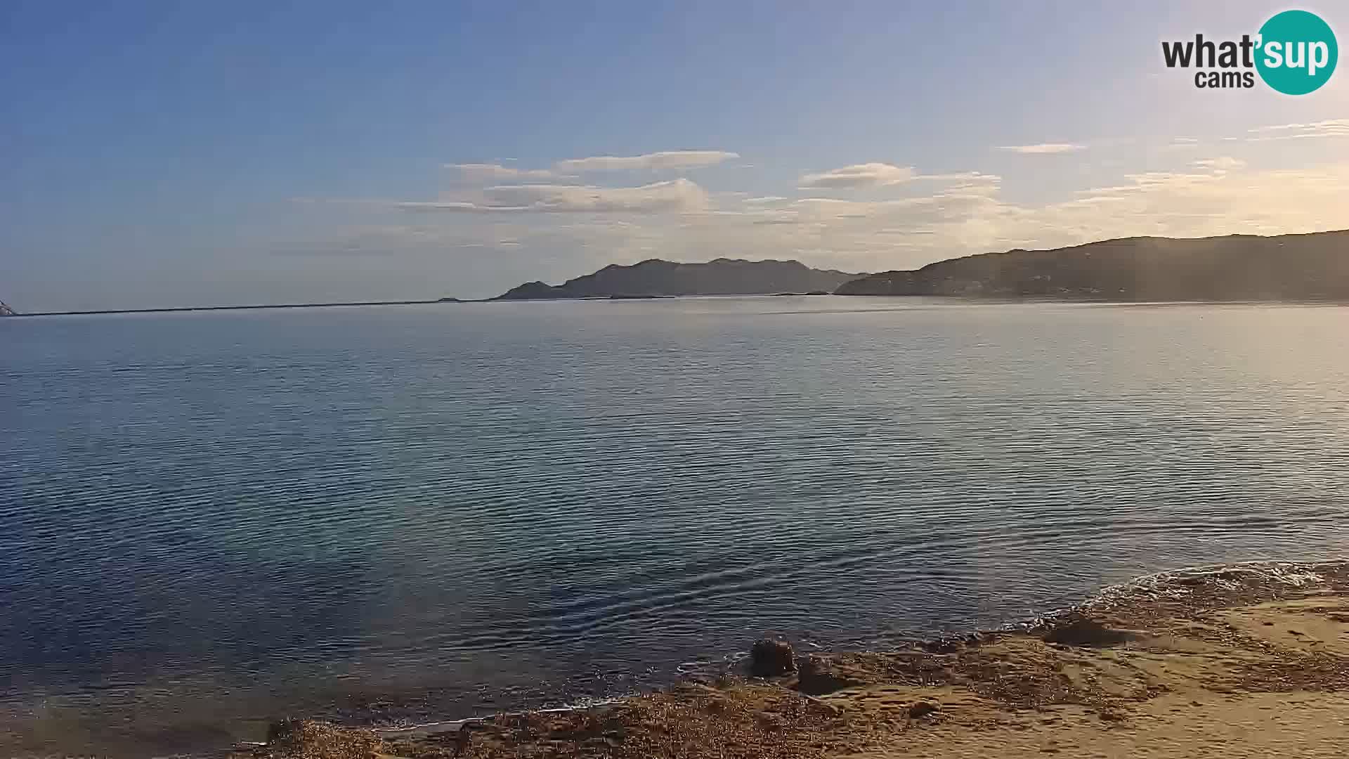 Web kamera Loiri porto San Paolo – Porto Taverna u uživo Sardinija – Italija