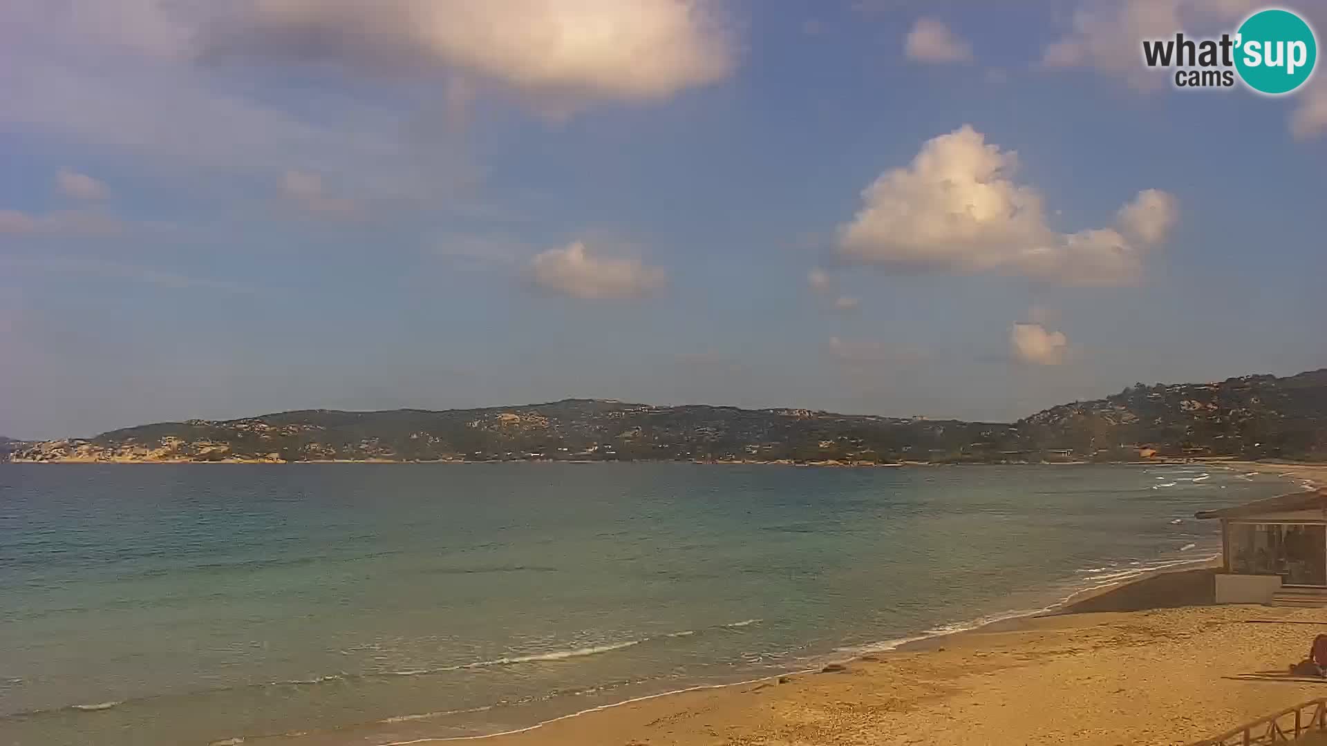 Spletna kamera Loiri porto San Paolo – Porto Taverna v živo Sardinija – Italija