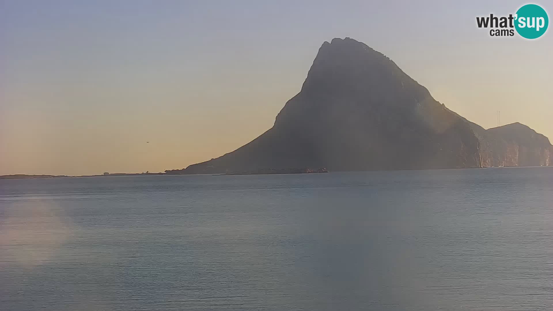 Live Webcam Loiri porto San Paolo – Porto Taverna Livecam Cerdeña – Italia