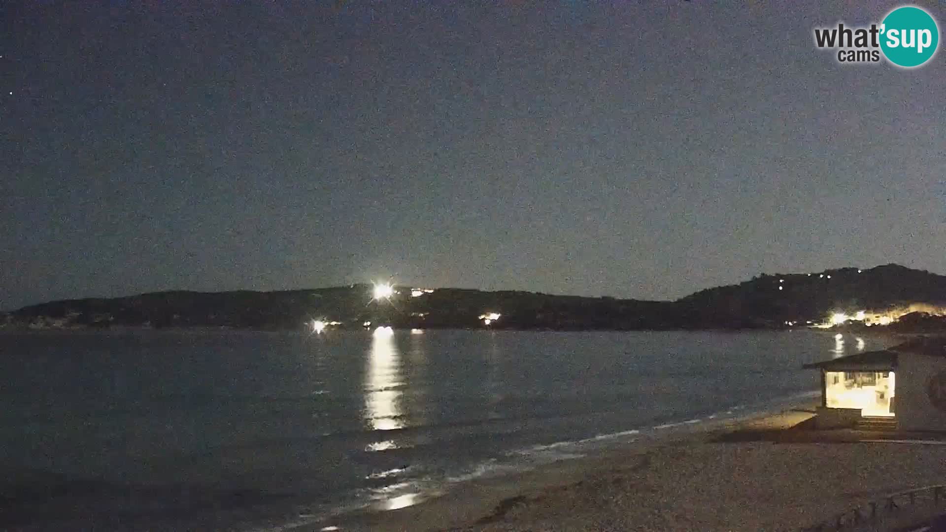 Spletna kamera Loiri porto San Paolo – Porto Taverna v živo Sardinija – Italija