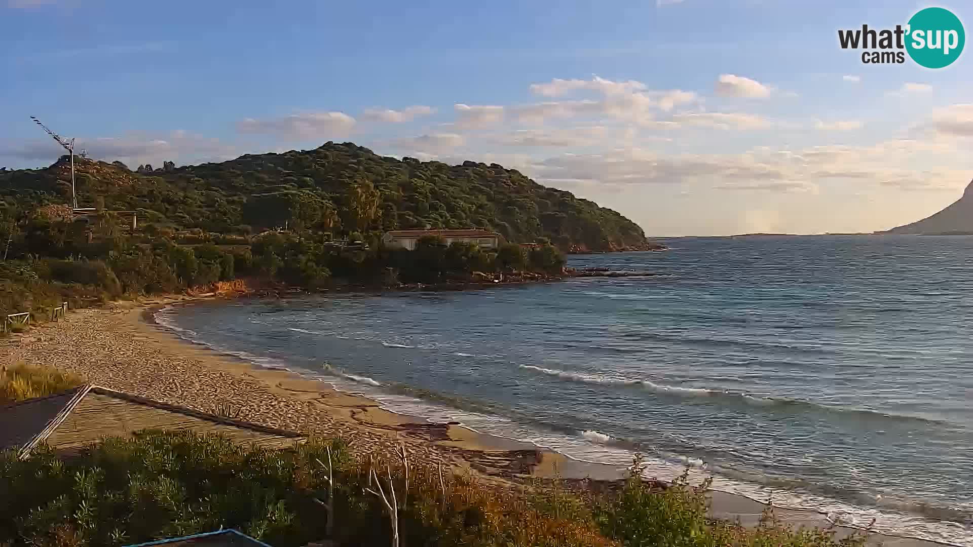 Live Webcam Loiri porto San Paolo – Porto Taverna Livecam Sardaigne – Italie