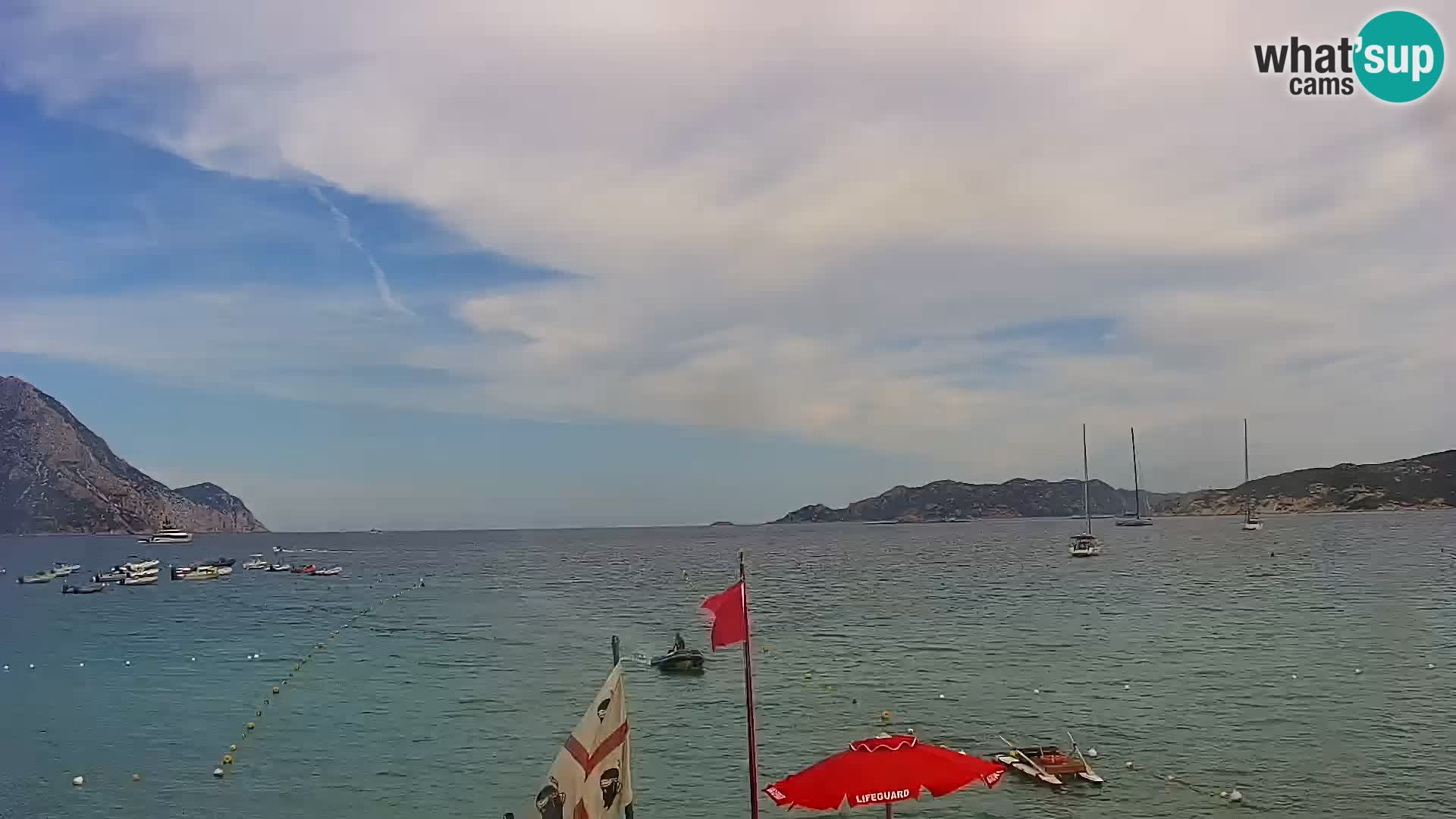 Live Webcam Loiri porto San Paolo – Porto Taverna Livecam Cerdeña – Italia