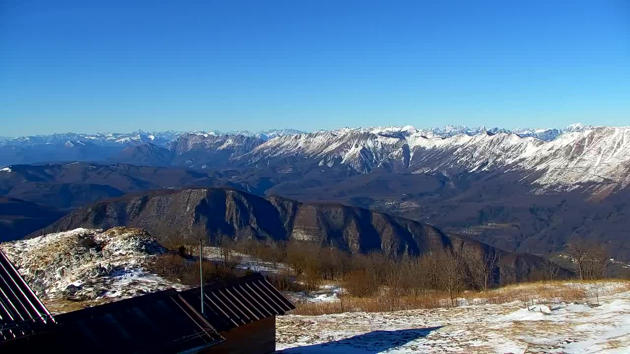 Matajur Webcam | Dom auf dem Matajure