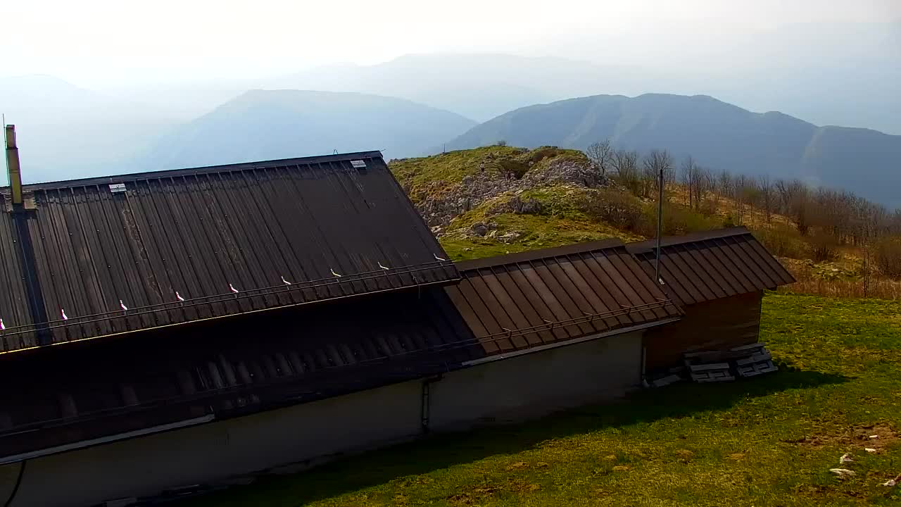 Matajur Webcam | Dom on Matajure