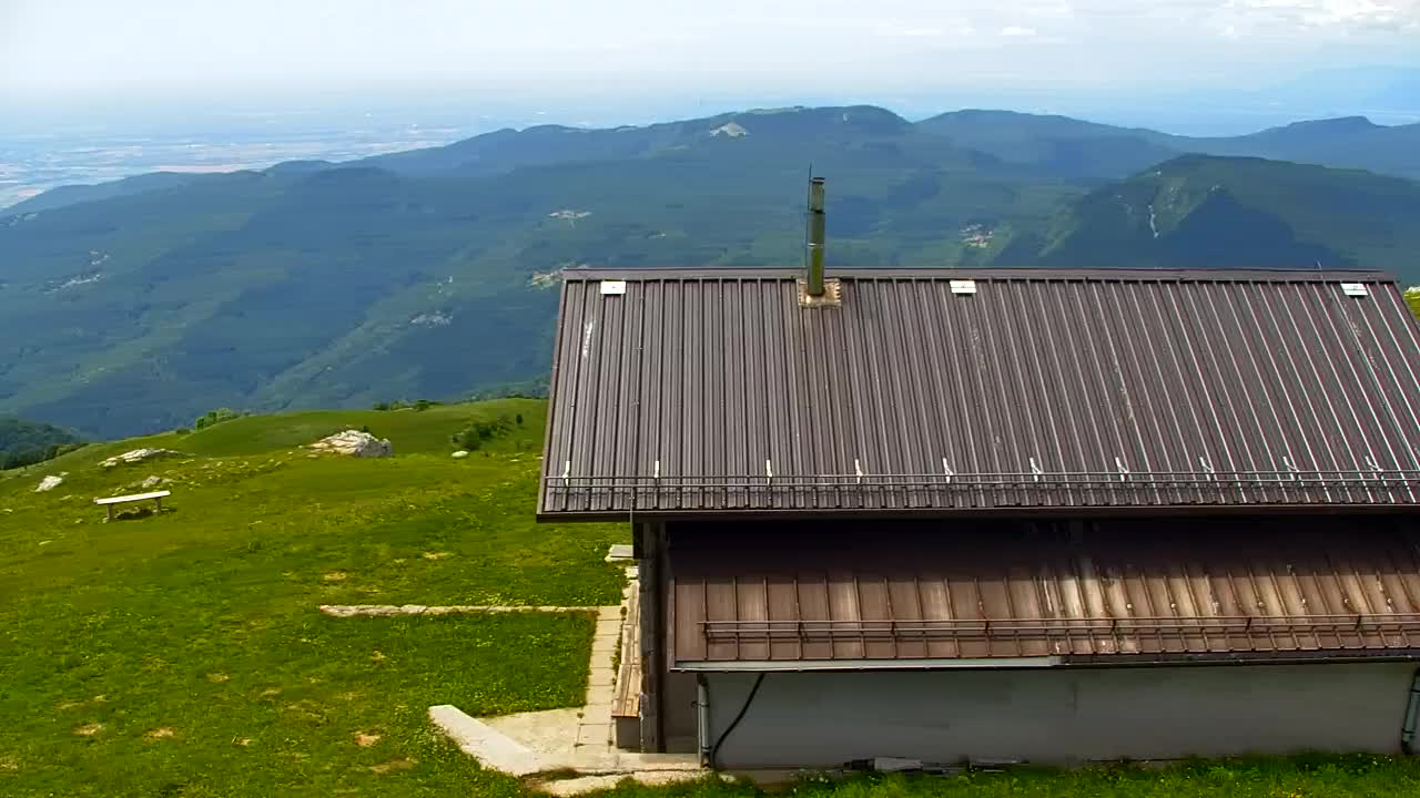 Matajur Webcam | Dom auf dem Matajure