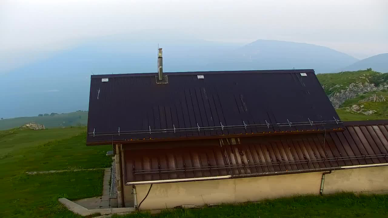 Matajur Webcam | Dom auf dem Matajure