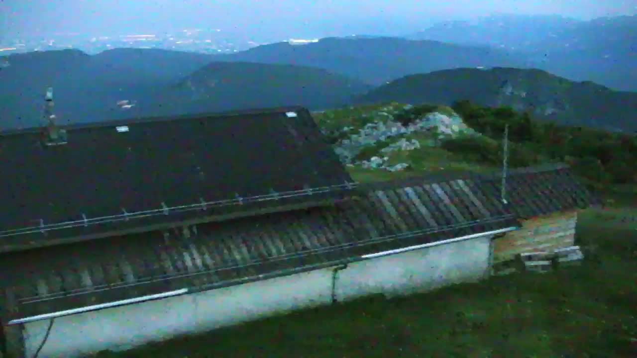 Matajur Webcam | Dom auf dem Matajure