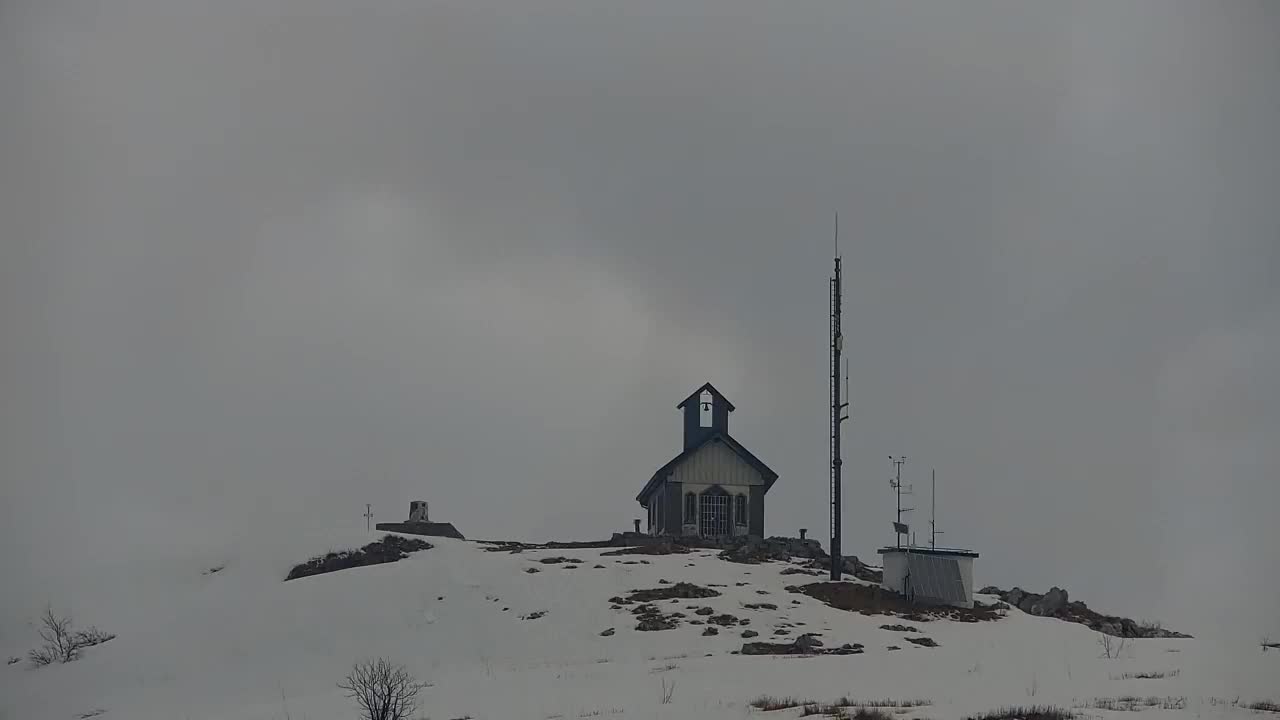 Matajur Webcam | Dom auf dem Matajure