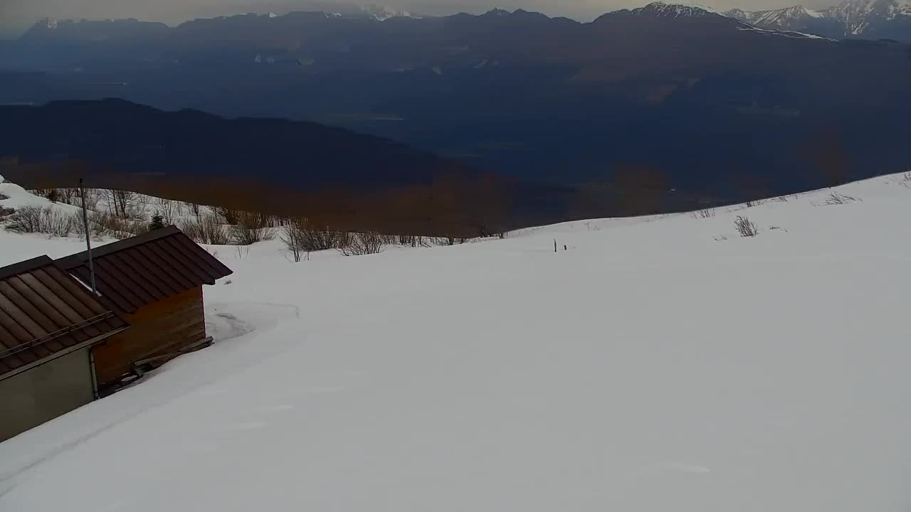 Matajur Webcam | Dom auf dem Matajure