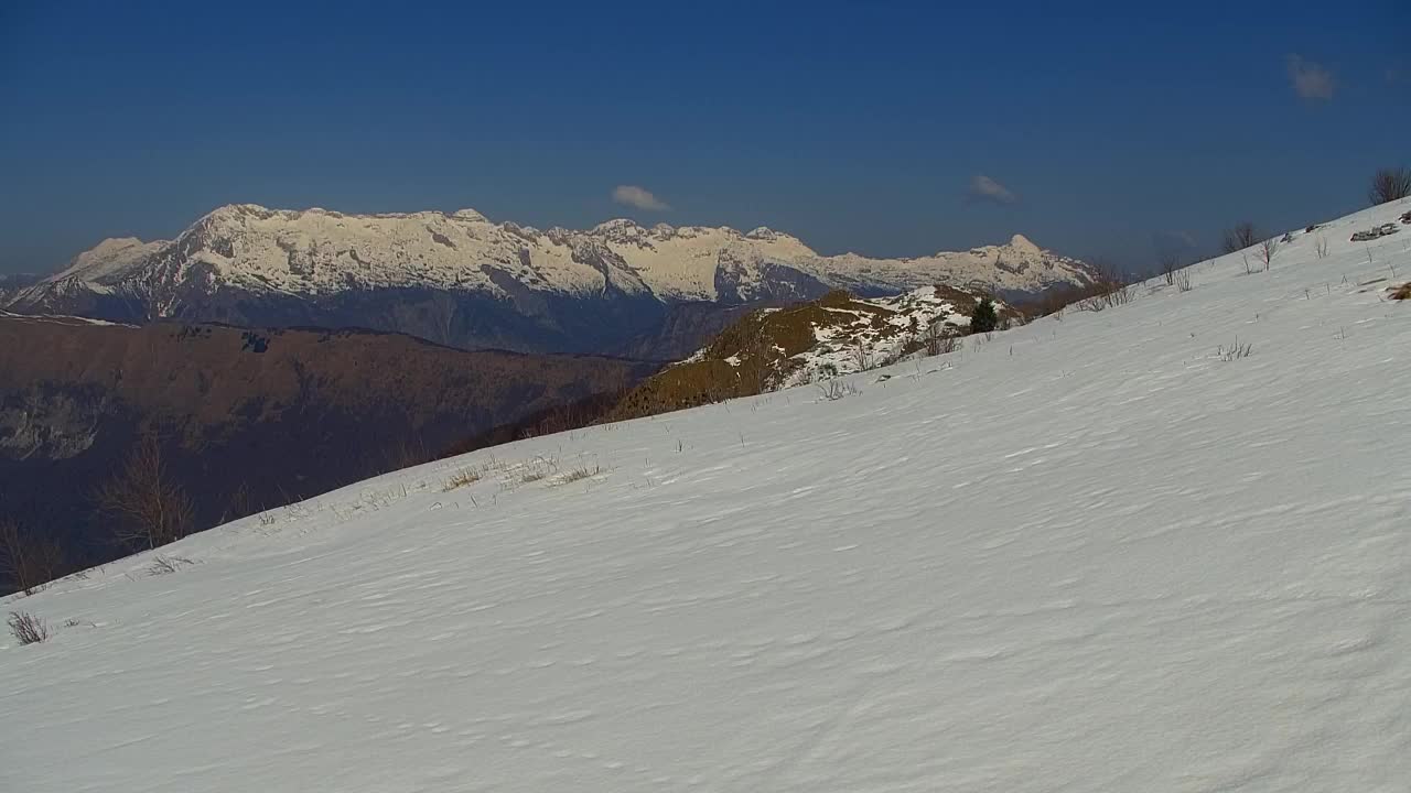 Matajur Webcam | Dom auf dem Matajure