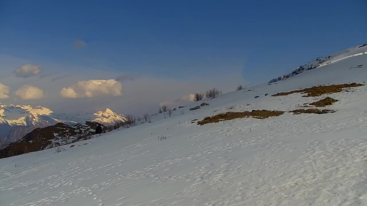 Matajur Webcam | Dom auf dem Matajure