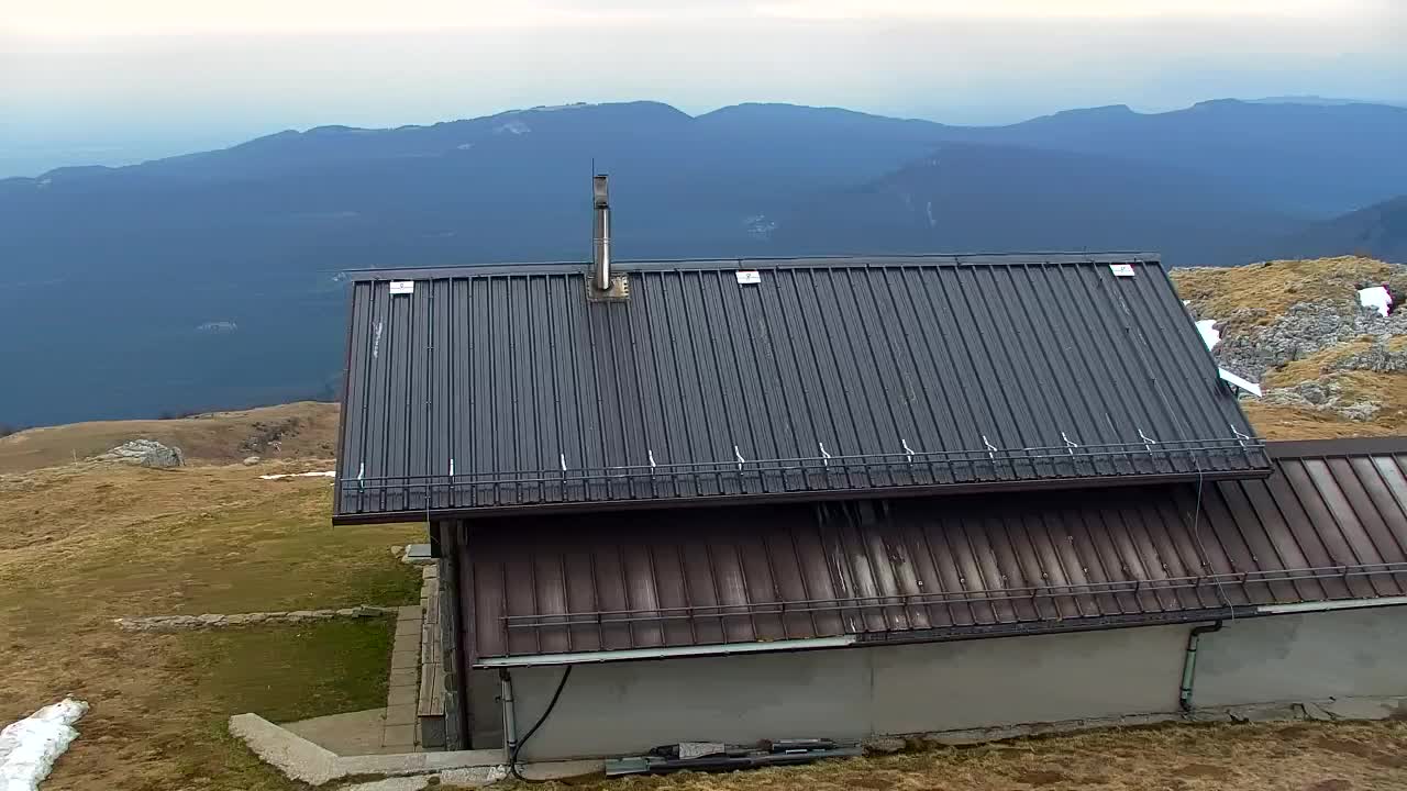 Matajur Webcam | Dom on Matajure