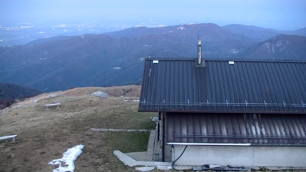 Matajur Webcam | Dom auf dem Matajure