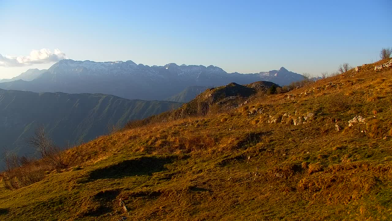 Matajur Webcam | Dom auf dem Matajure