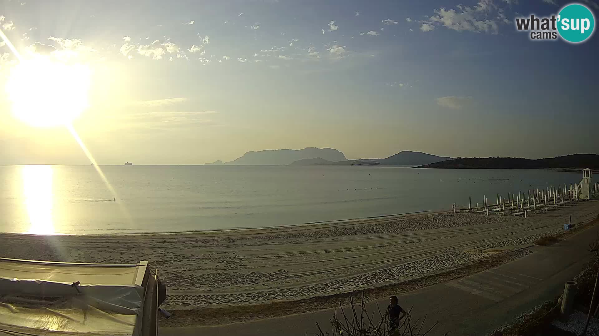 Plaža Pittulongu spletna kamera v živo Olbia – Sardinija – Italija