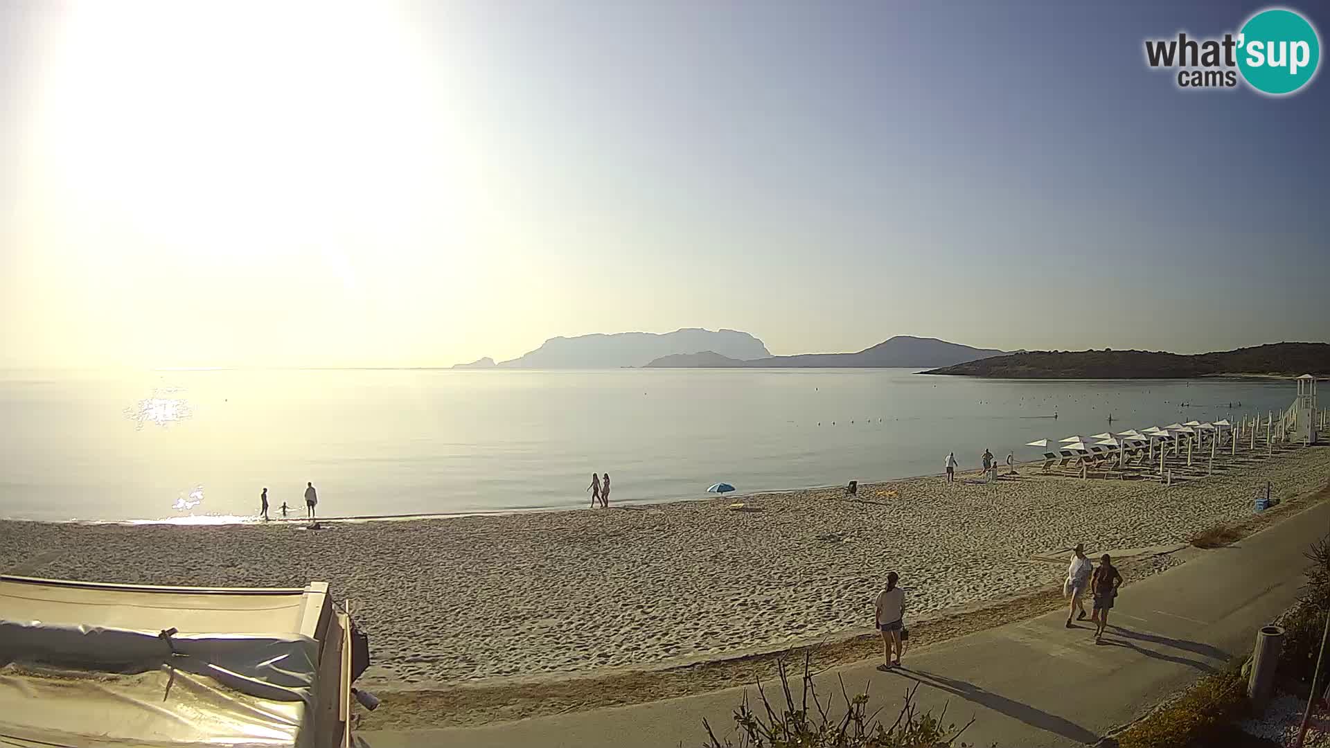 Plaža Pittulongu spletna kamera v živo Olbia – Sardinija – Italija